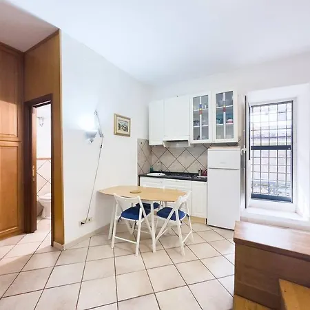 Studio, Metro+train To Fco 아파트 로마